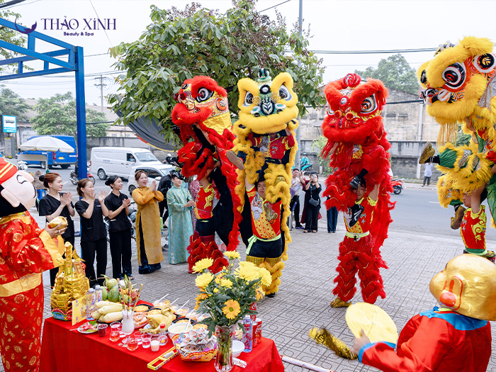 Thẩm mỹ Thảo Xinh tưng bừng khai trương năm mới