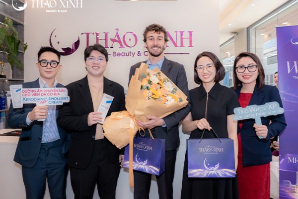 Thảo Xinh gặp gỡ đại diện Noreva - Kết nối giá trị thẩm mỹ chuẩn quốc tế
