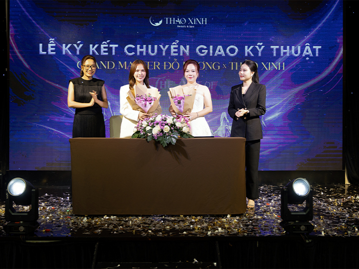 chuyen-giao-ky thuat-Nature-Brows-giua-Grand Master-Đo-Huong-va-Thao-Xinh
