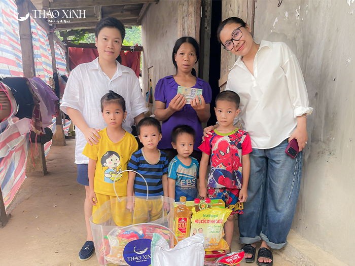 Thao-Xinh-chua-se-tu-ta,-trao-gui-yeu-thuong-5