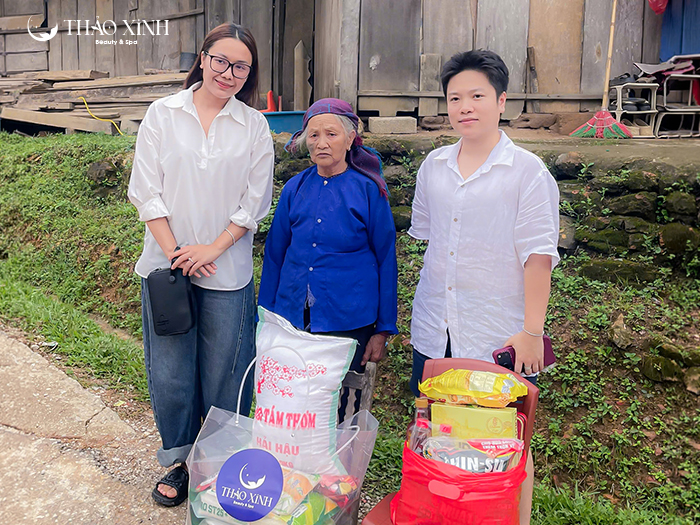 Thao-Xinh-chua-se-tu-ta,-trao-gui-yeu-thuong-1