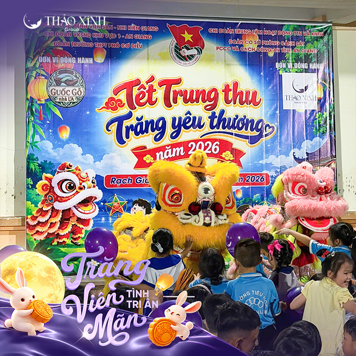 thao-xinh-groip-trao-qua-trung-thu-4
