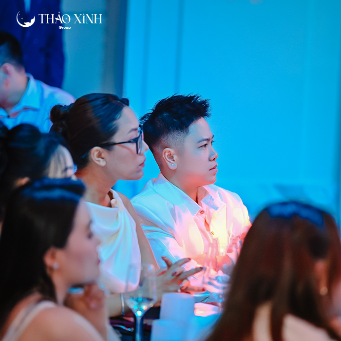 WINDOW-OF-TIME-Thao-Xinh-tai-le-ky-niem-10-nam-Y-Duoc-VHN-4
