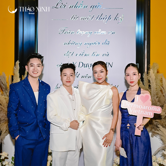 WINDOW OF TIME I Thảo Xinh tại Lễ kỷ niệm 10 năm Y Dược VHN